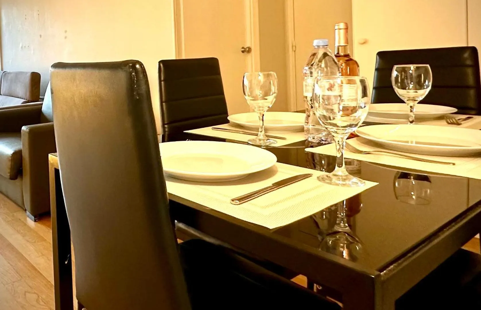 Champs Elysees Apartment